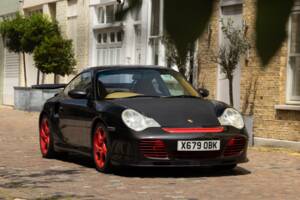 Bild 17/28 von Porsche 911 Turbo (2001)