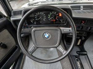 Bild 9/23 von BMW 320&#x2F;6 (1982)