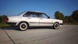 Image 54/94 de Audi 80 CD 5S (1982)