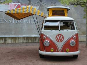 Image 4/8 of Volkswagen T1 Westfalia (1964)
