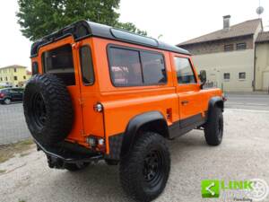 Afbeelding 5/38 van Land Rover 90 (1987)