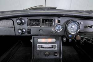 Immagine 21/50 di MG MGB (1976)