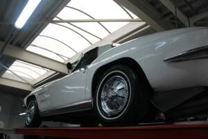 Imagen 8/50 de Chevrolet Corvette Sting Ray Convertible (1964)