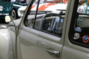 Image 14/39 of Volkswagen Escarabajo 1200 A (1965)
