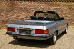 Bild 41/50 von Mercedes-Benz 280 SL (1984)