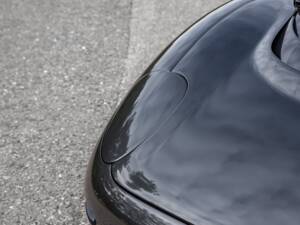 Image 16/60 of Jaguar XJ 220 (1992)