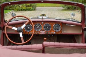 Afbeelding 14/29 van Aston Martin DB 2&#x2F;4 Mk II DHC (1956)