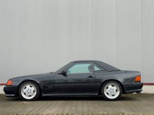 Imagen 2/46 de Mercedes-Benz 500 SL 6.0 AMG (1992)