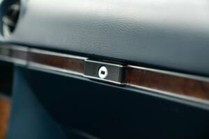 Immagine 24/41 di Mercedes-Benz 450 SLC (1972)