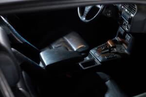 Immagine 20/27 di BMW 328i (1995)