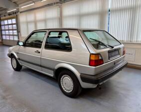 Imagen 18/23 de Volkswagen Golf Mk II 1.3 (1987)
