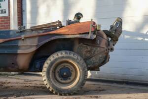 Image 13/40 of Volkswagen Schwimmwagen (1943)