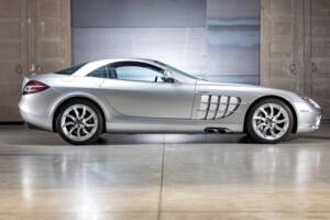 Bild 6/29 von Mercedes-Benz SLR McLaren (2004)