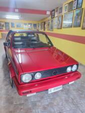 Image 43/55 de Volkswagen Golf Mk I Convertible 1.6 (1990)
