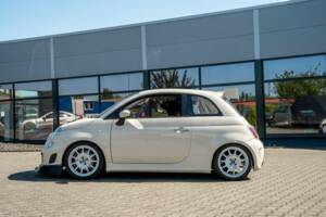 Bild 3/31 von Abarth 695 Assetto Corse Evoluzione (2013)