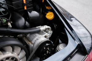 Bild 30/34 von Porsche 911 Carrera 4 (1991)