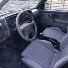 Bild 32/63 von Volkswagen Golf II GTi 1.8 (1989)