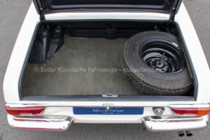 Afbeelding 24/31 van Mercedes-Benz 230 SL (1967)