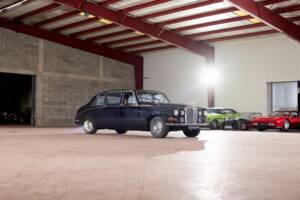 Image 26/70 of Daimler DS 420 (1976)