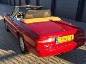 Bild 3/7 von Alfa Romeo 2.0 Spider (1991)