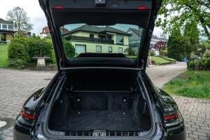 Image 11/11 of Porsche Panamera GTS (2018)