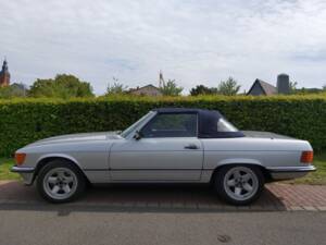 Image 3/7 of Mercedes-Benz 300 SL (1986)