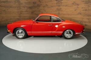 Image 7/19 of Volkswagen Karmann Ghia 1600 (1970)