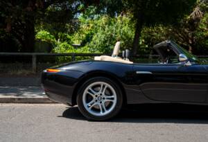 Image 14/30 of BMW Z8 (2003)