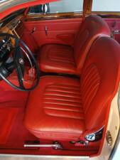 Bild 17/35 von Jaguar Mk II 3.4 (1962)