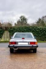 Image 15/31 of Mercedes-Benz 560 SL (1987)