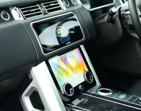 Image 28/50 of Land Rover Range Rover Vogue SDV8 (2019)
