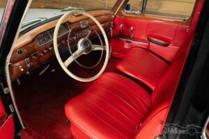 Image 14/19 de Mercedes-Benz 220 a (1955)