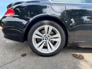 Bild 29/99 von BMW 650i (2007)
