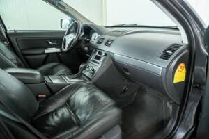 Image 14/43 of Volvo XC90 2.5T (2005)