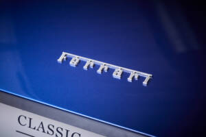 Image 36/100 of Ferrari 412 (1986)