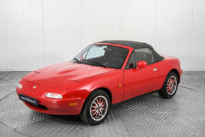 Immagine 44/50 di Mazda MX-5 1.8 (1995)