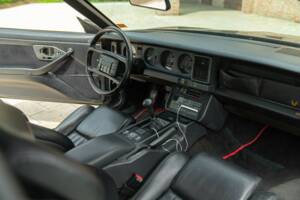 Immagine 37/50 di Pontiac Firebird TransAm (1989)