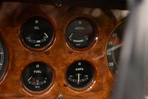 Image 25/50 of Bentley S 3 Continental (1962)
