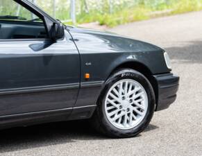 Afbeelding 23/55 van Ford Sierra Cosworth 4x4 (1990)