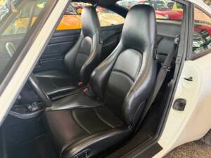Bild 38/40 von Porsche 911 Carrera (1993)