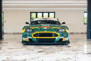 Image 2/30 of Aston Martin DBR9 GT1 (2006)