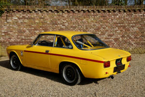 Afbeelding 14/50 van Alfa Romeo Giulia 1600 Sprint GT (1965)