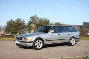 Afbeelding 5/72 van BMW M5 Touring (1992)