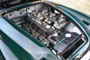 Image 24/29 of Austin-Healey 3000 Mk II (BT7) (1962)