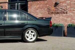 Image 18/75 of Lotus Carlton (1991)