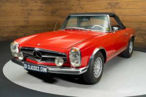 Image 12/19 de Mercedes-Benz 280 SL (1968)