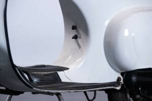 Image 14/50 of Piaggio Vespa 50 Special (1972)
