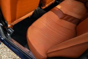 Image 36/50 of Alfa Romeo Giulia Nuova Super 1300 (1975)