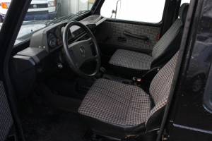 Image 3/14 de Mercedes-Benz 300 GD (SWB) (1983)