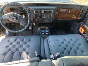 Bild 4/5 von Cadillac Fleetwood (1980)